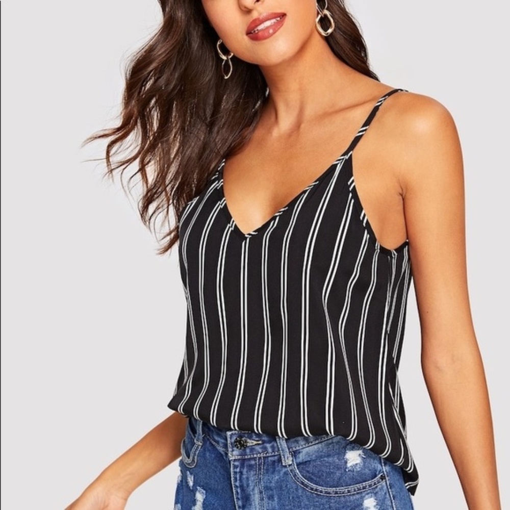 💞 White/Black Striped Tank Top